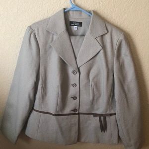 2 piece skirt and blazer (suit)